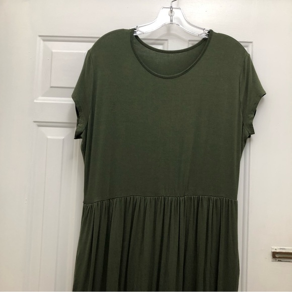 W Size 2XL Moss Green Cap Sleeve Crew Neck with Elastic Waistline Maxi Dress - Picture 6 of 11